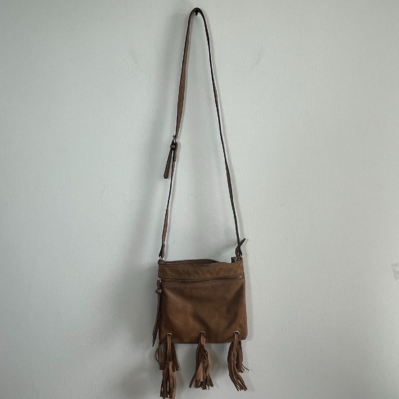 Hibou Fringe Cross Body Purse - Picture 2 of 6